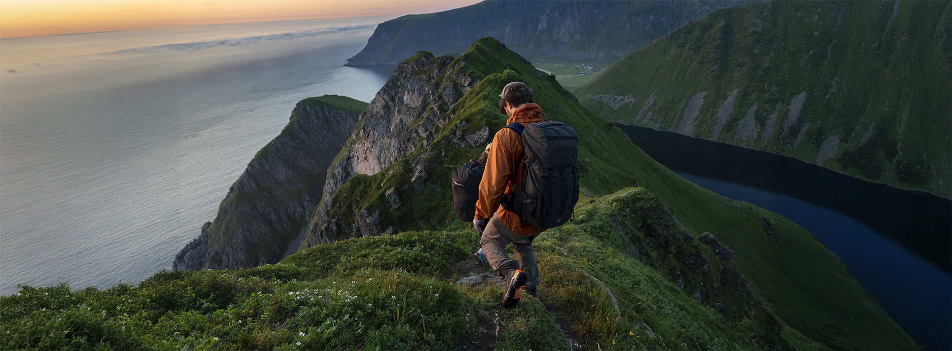 Summer hiking and trekking shoes: how to choose
