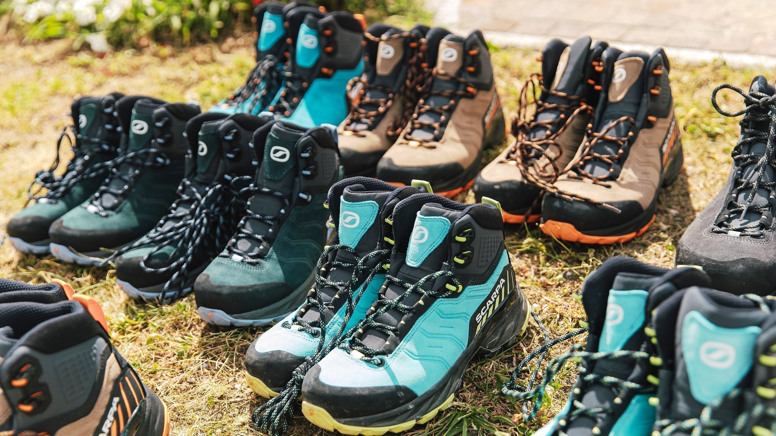 How to choose mountain shoes