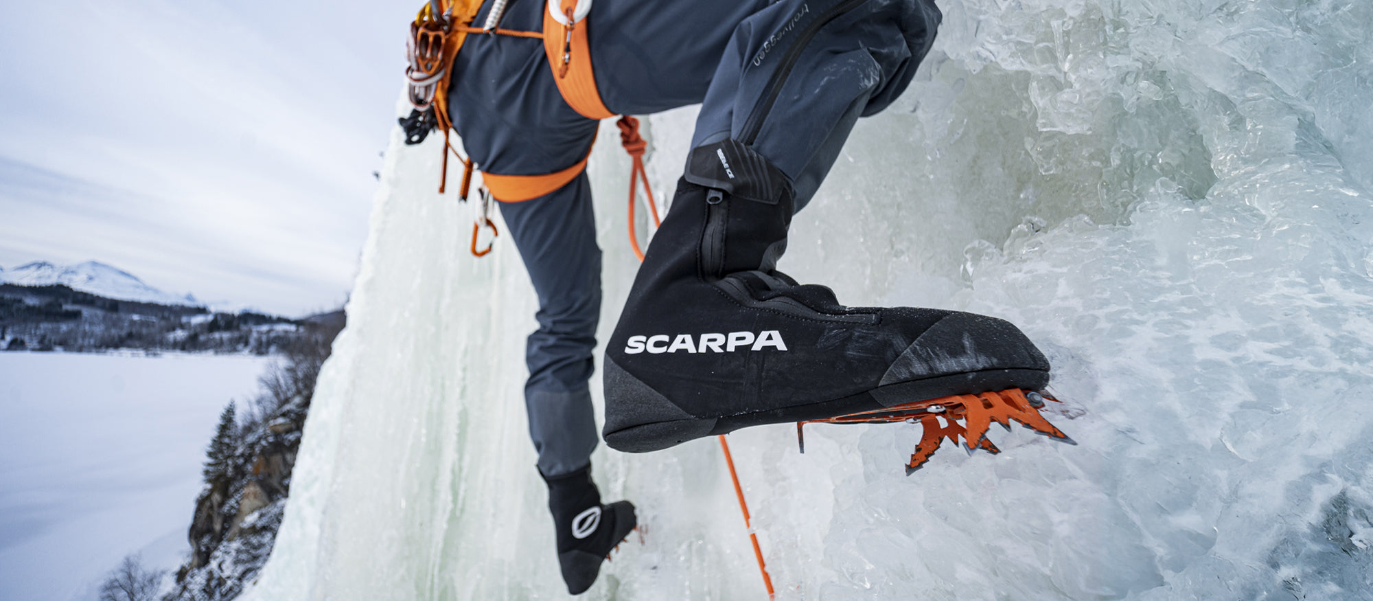 Matthias Scherer climbing with Ribelle Ice