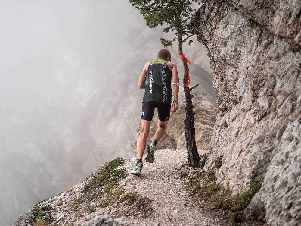 Luca del Pero running with Golden Gate Kima RT