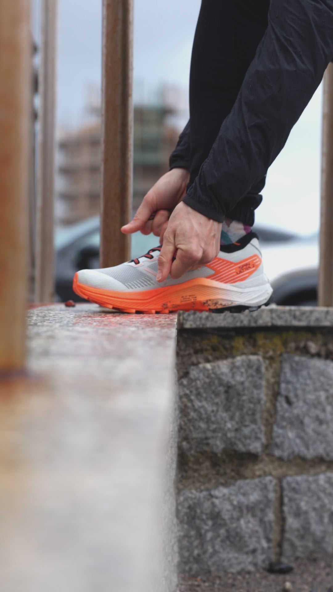 SCARPA athletes trail running while plogging